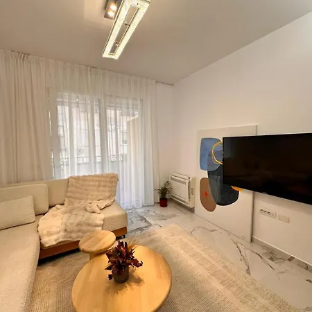 Agate Center Apartmán